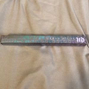 🛑🛑🛑SOLD🛑🛑🛑Urban decay 24/7 eye pencil